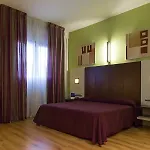 Готель La Borona 4*