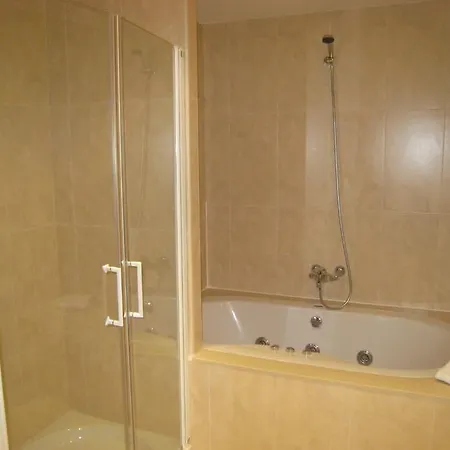 Hotel La Borona Gijon