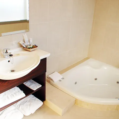 La Borona 4*