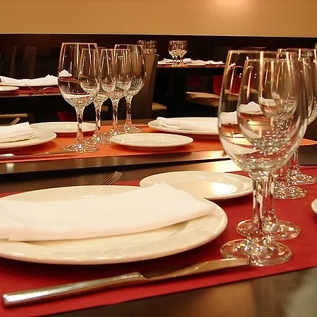 Otel La Borona 4*